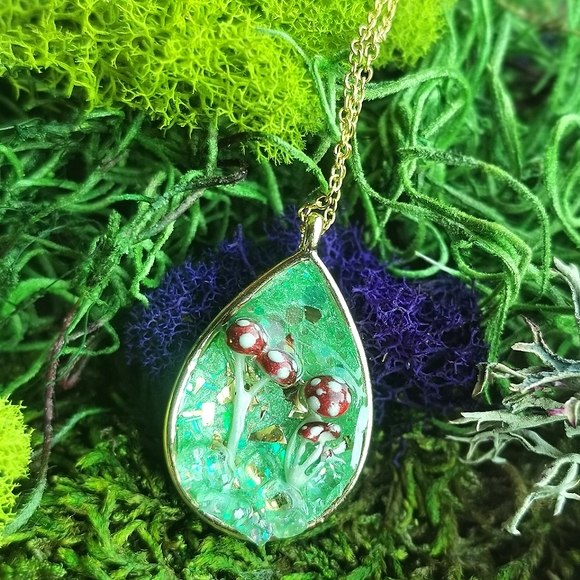 Meadow Mushrooms - Picture 2 of 2